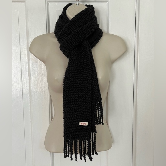 ECHO Anthropologie Black Popcorn Knit Fringe Scarf Boho Minimalist Contemporary - Picture 1 of 9
